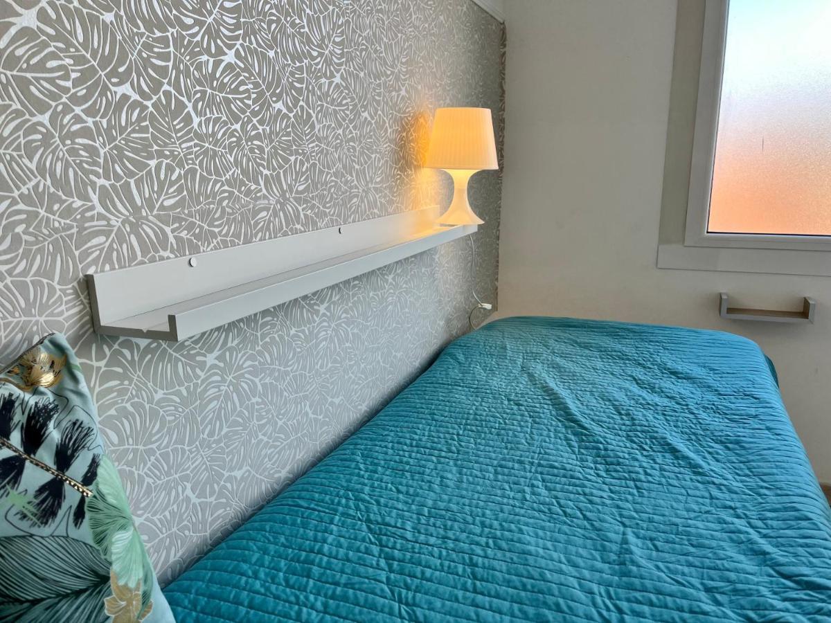 ريميني Residence Frontemare المظهر الخارجي الصورة