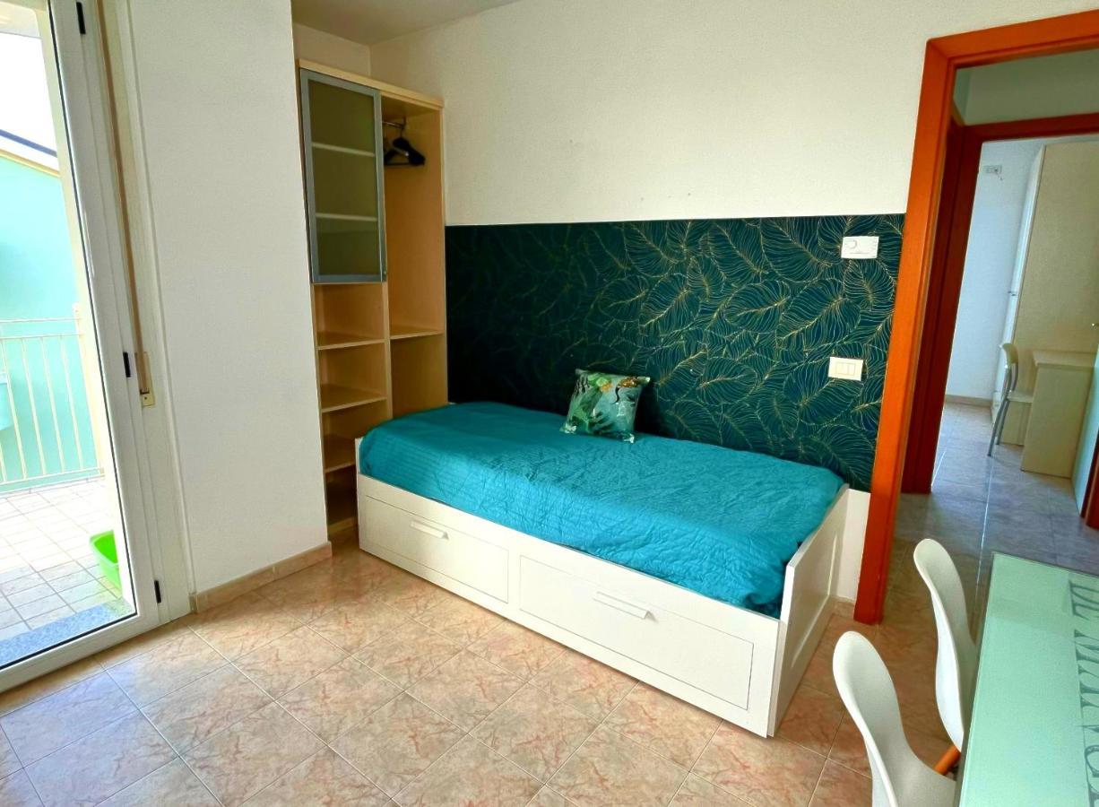 ريميني Residence Frontemare المظهر الخارجي الصورة